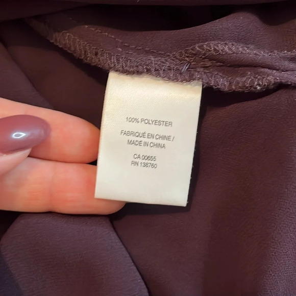 REITMANS women M multilayer blouse  wine burgundy bib style roll-up sleeve sheer - Picture 8 of 12